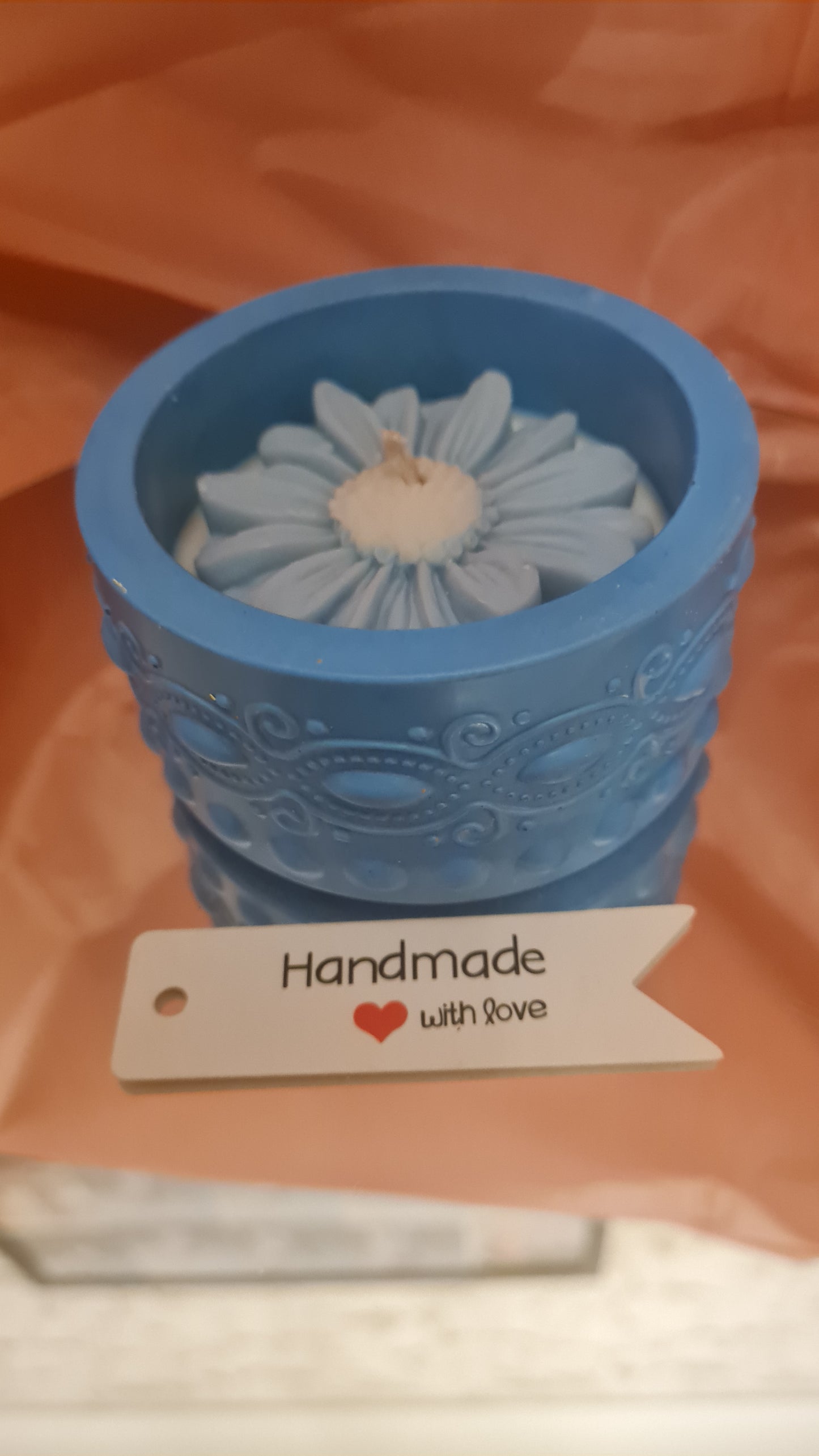 Soy wax Container with Daisy Pattern