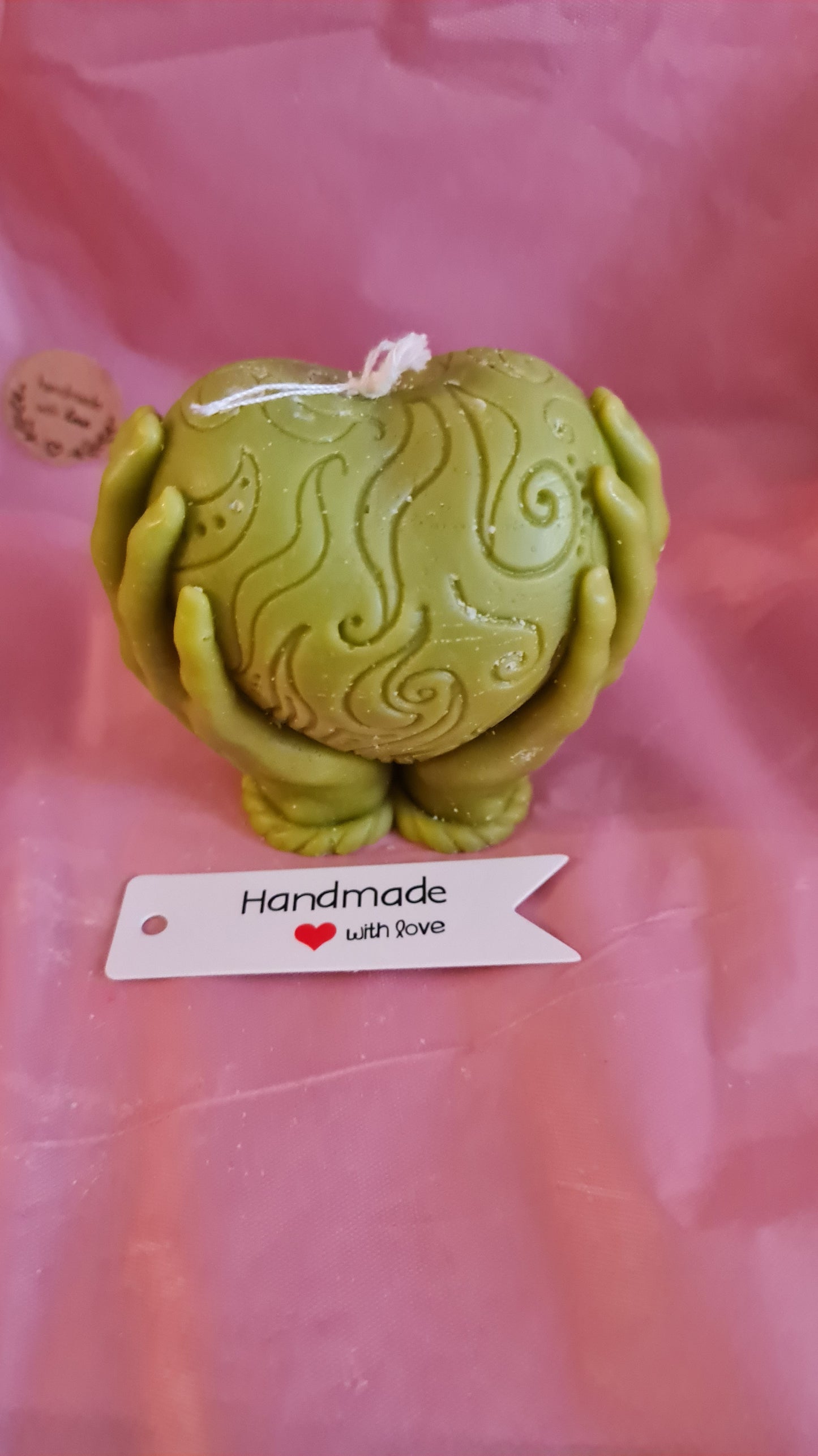 Heart in the hand for gift(145g)