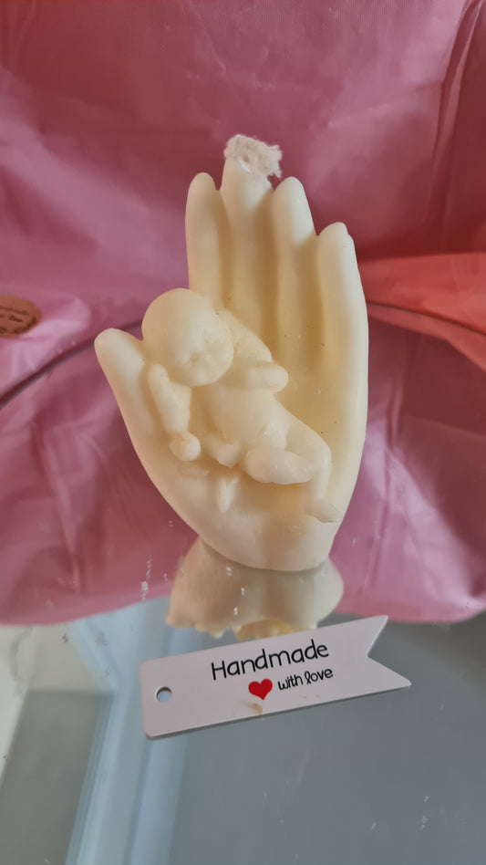 Baby in Hand Soy wax Candle (105g)